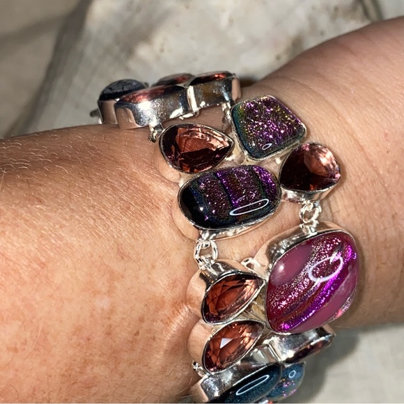 Sold ❤️ Magestic Dichroic gemstone cluster statement bracelet - Picture 7 of 14